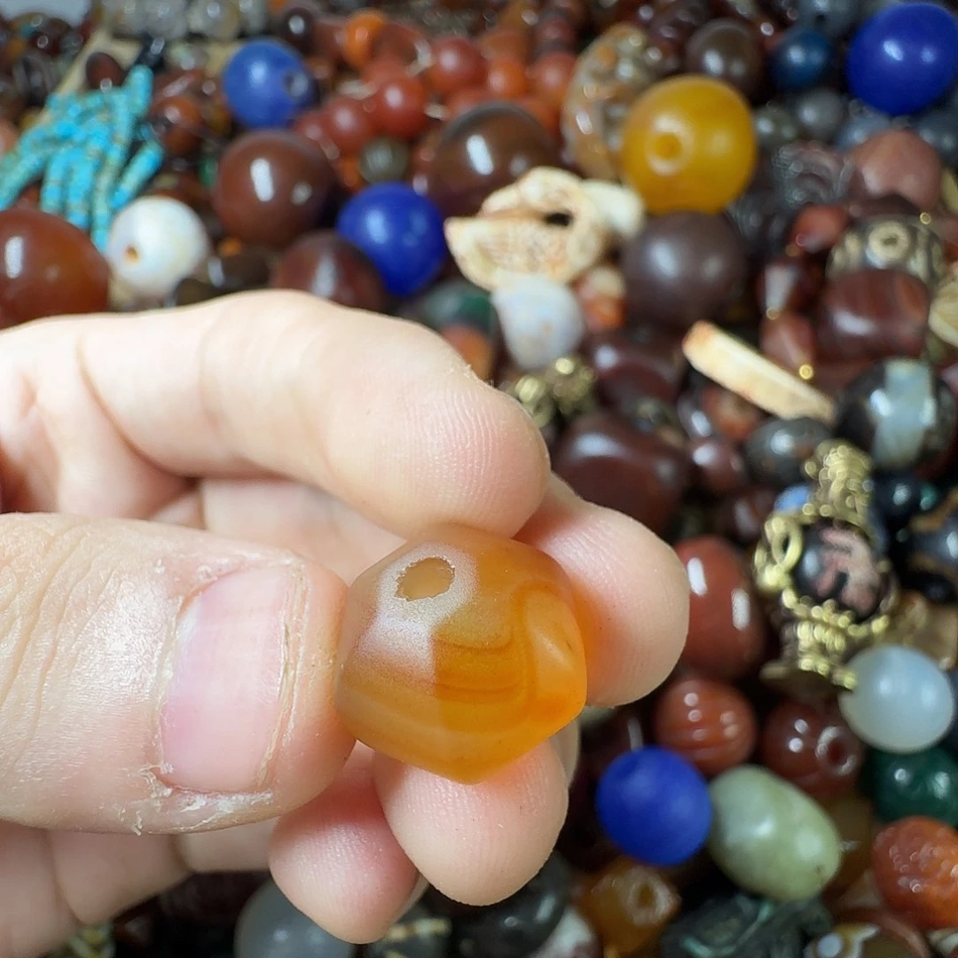 玛瑙/玉髓未镶嵌纯天然玛瑙珠子