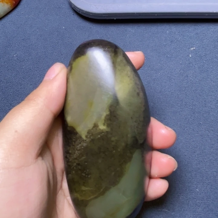 和田玉未镶嵌珠宝奇石