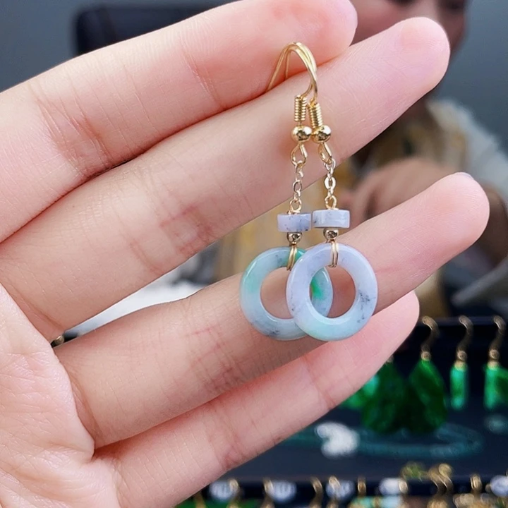 翡翠耳饰未镶嵌饰品