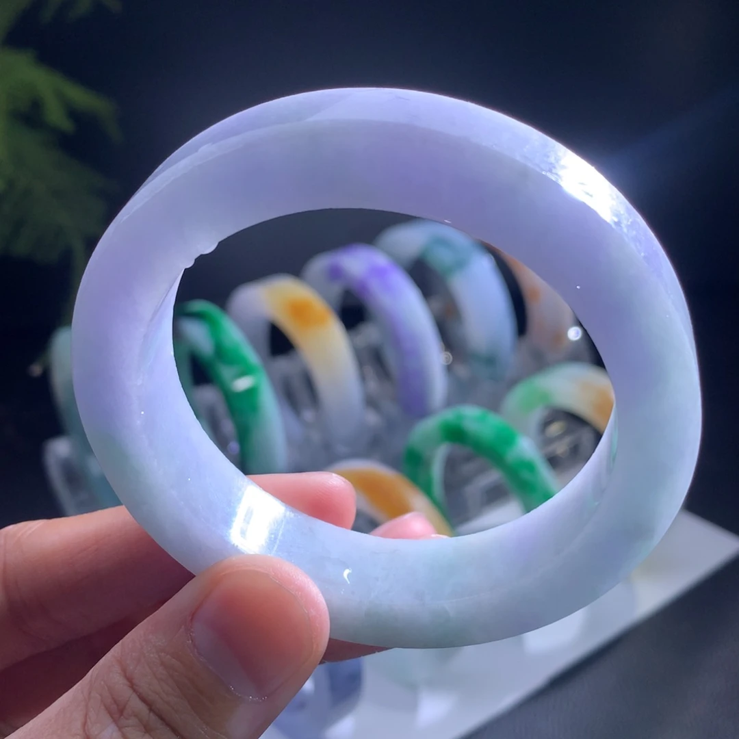 未镶嵌手镯定制翡翠