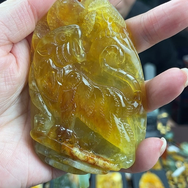 未镶嵌蛇纹石玉颈饰