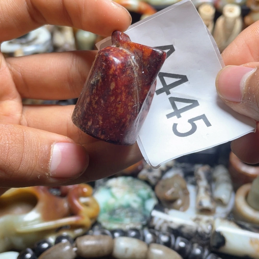 和田玉（糖玉）挂件未镶嵌