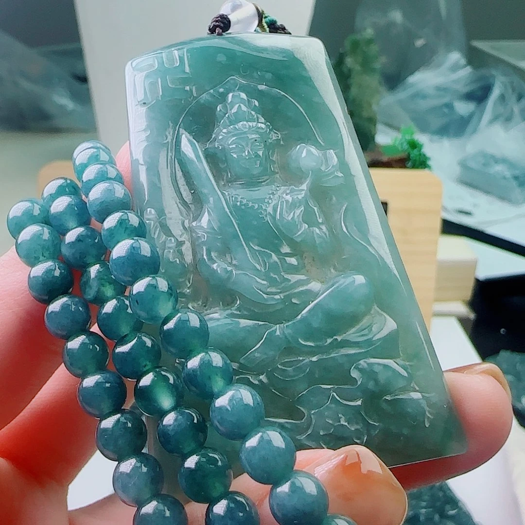 古***香翡翠未镶嵌颈饰111111111