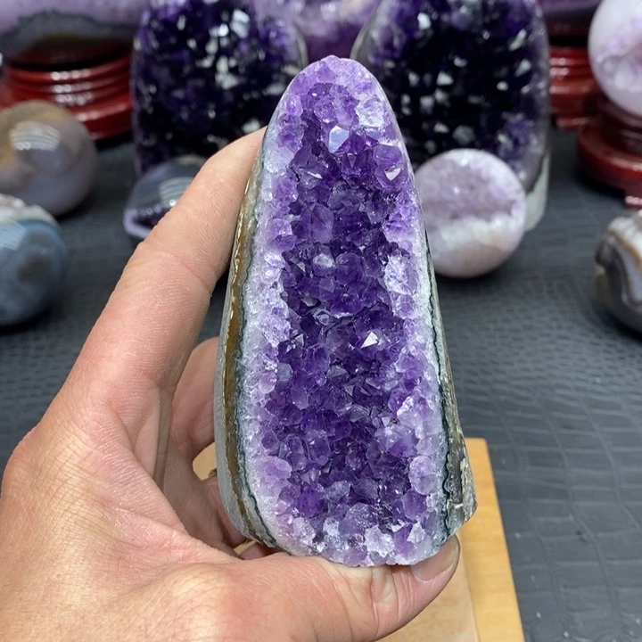 大型摆件（非配饰）紫晶未镶嵌