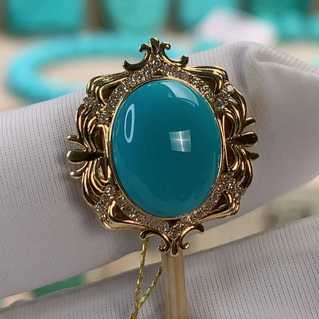 绿松石挂件18K金镶嵌