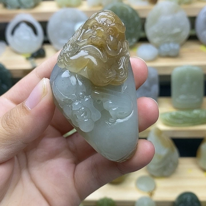 未镶嵌和田玉挂件