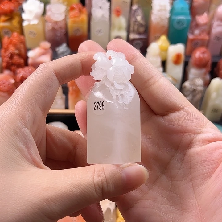 昌化石印石刘**山手工定制2.3厘米，桃花