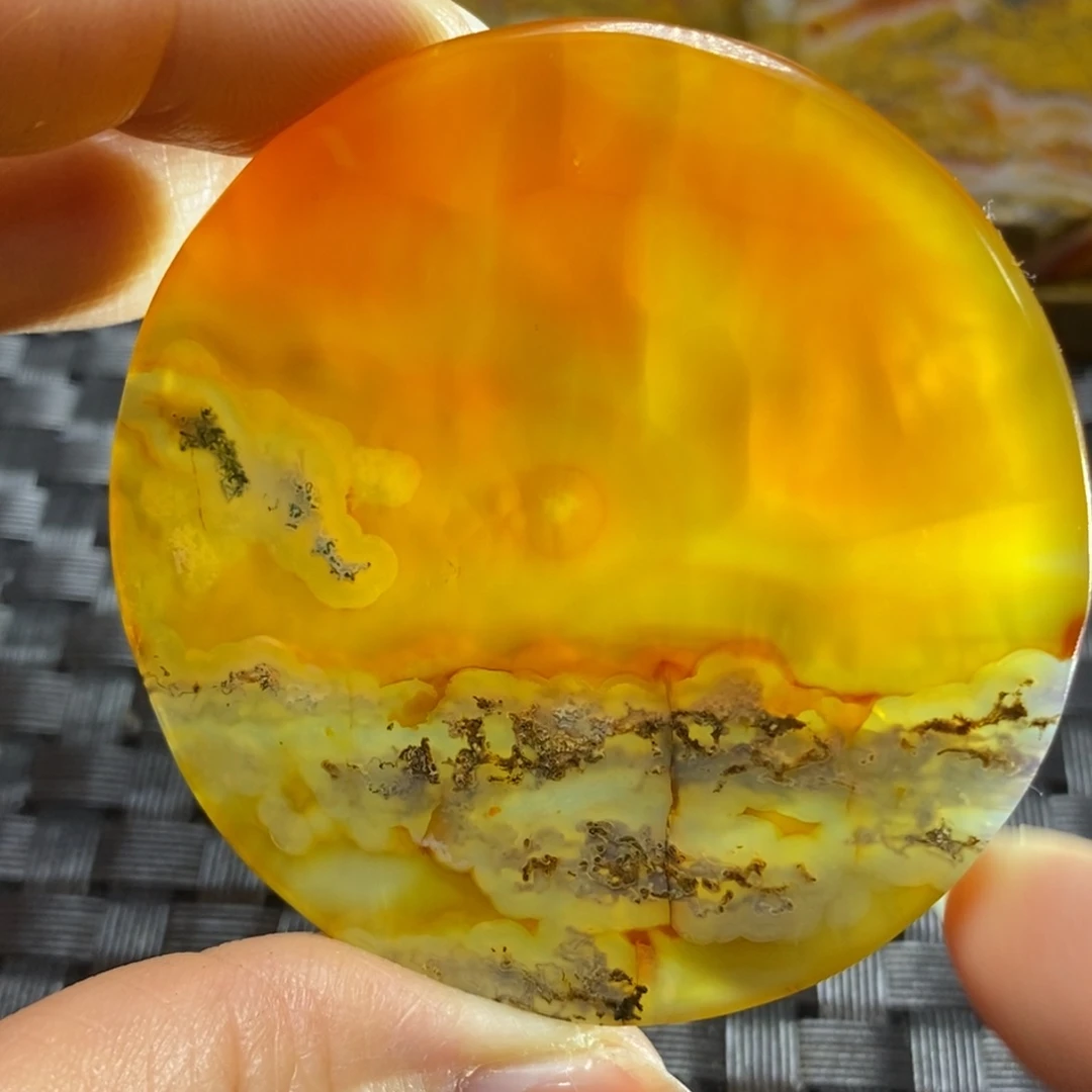 玛瑙/玉髓挂件未镶嵌