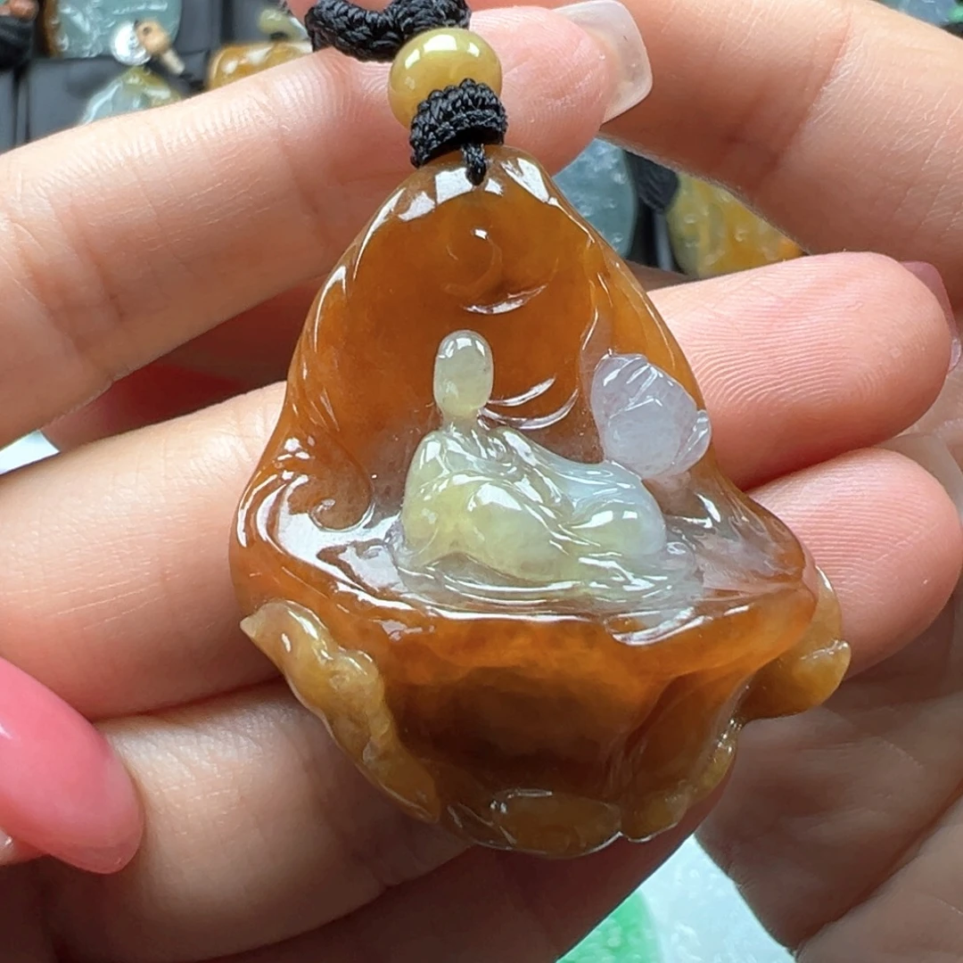 翡翠未镶嵌颈饰悟道