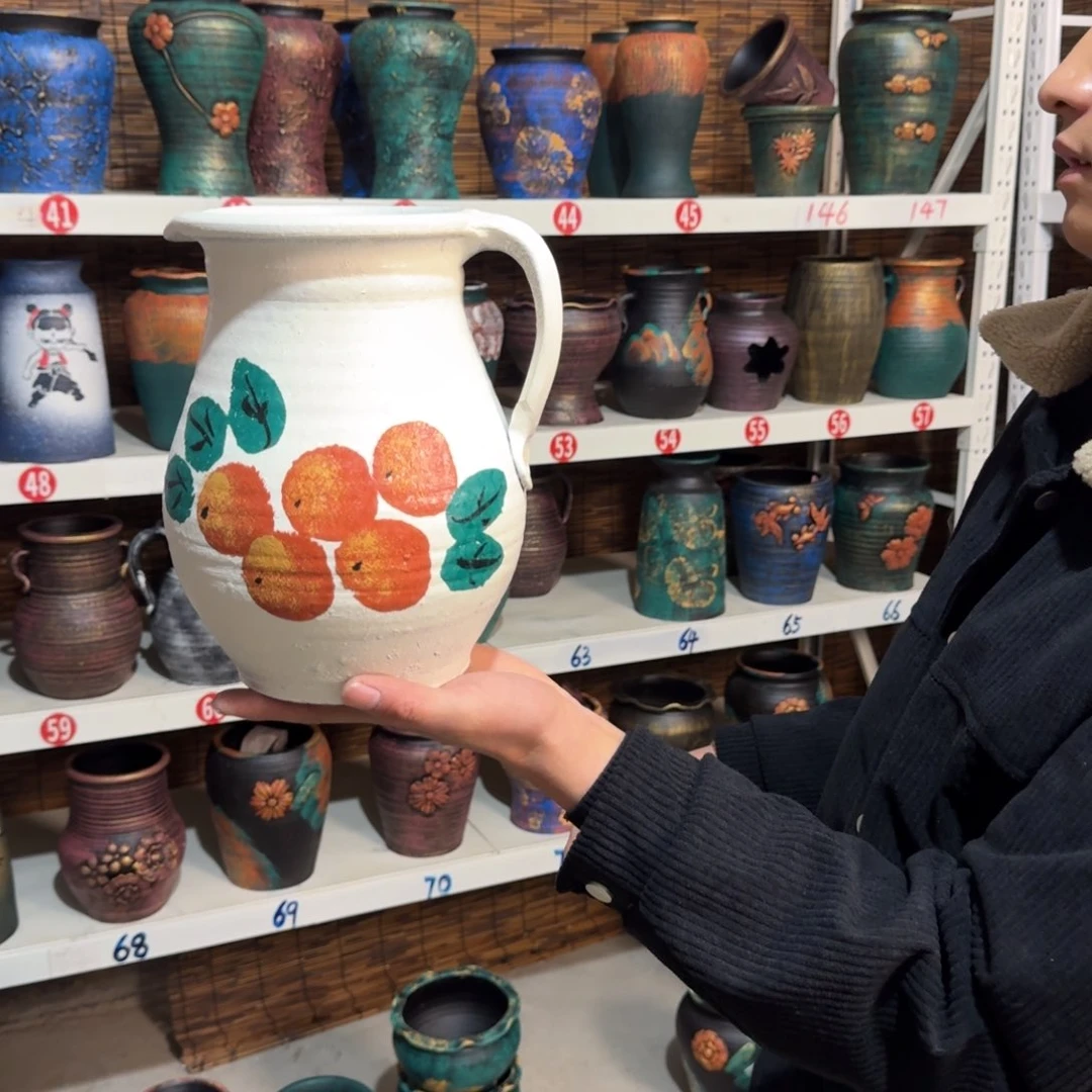 红陶红陶浮雕花盆炸炸炸