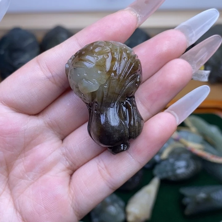和田玉（糖玉）未镶嵌挂件