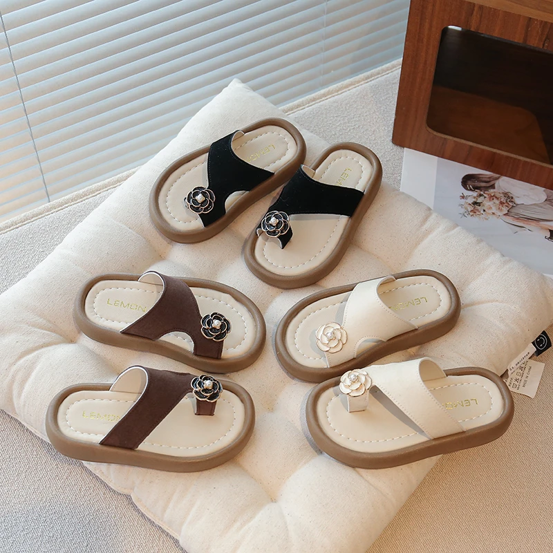 宝宝童鞋夏季女童凉拖设计感小众黑色凉鞋2025夏天新款外穿沙滩鞋