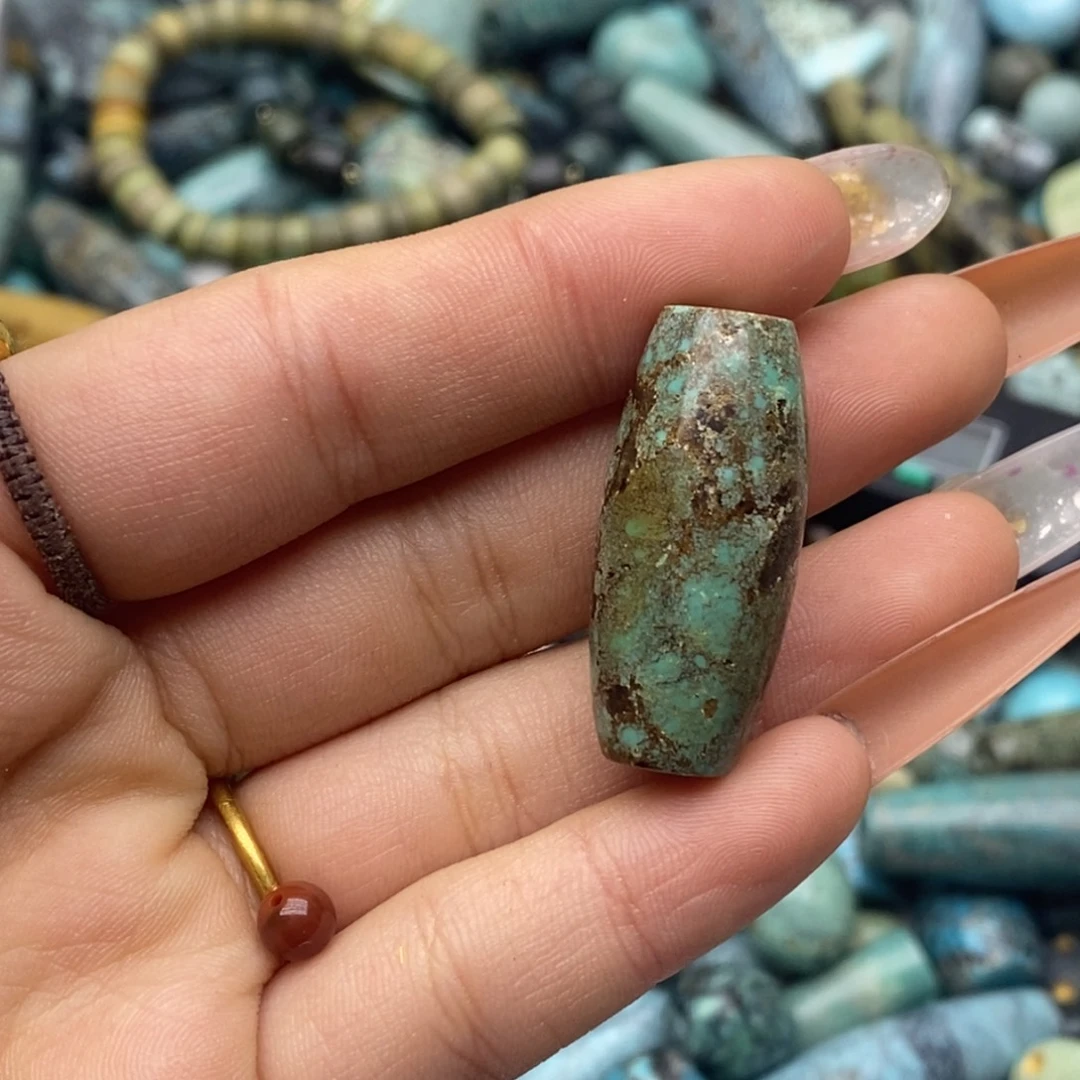 南红玛瑙未镶嵌珠宝奇石