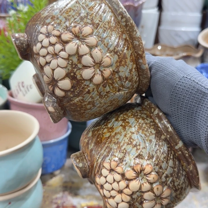 凑9块包邮，有孔，陶瓷花盆