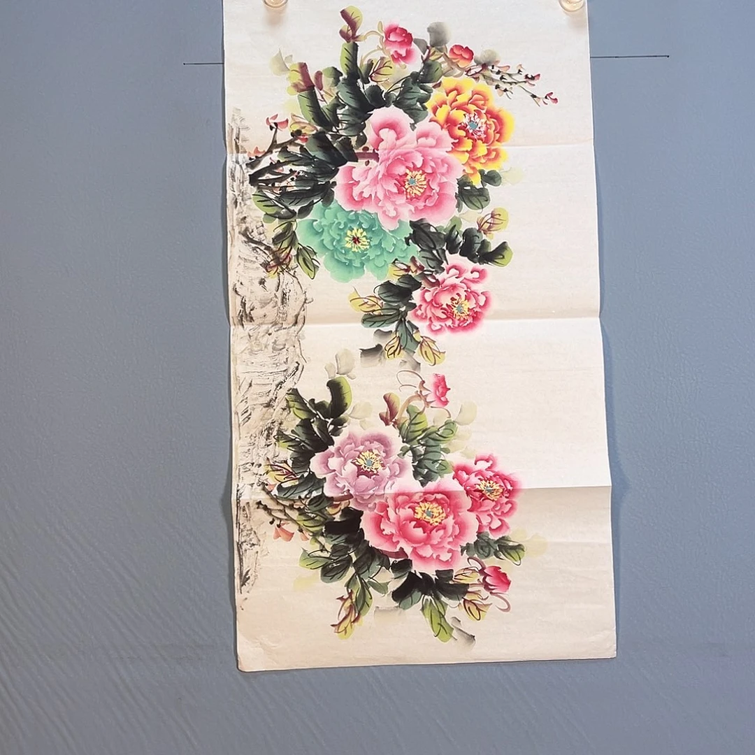 国画094 花红艳绿的花朵点缀