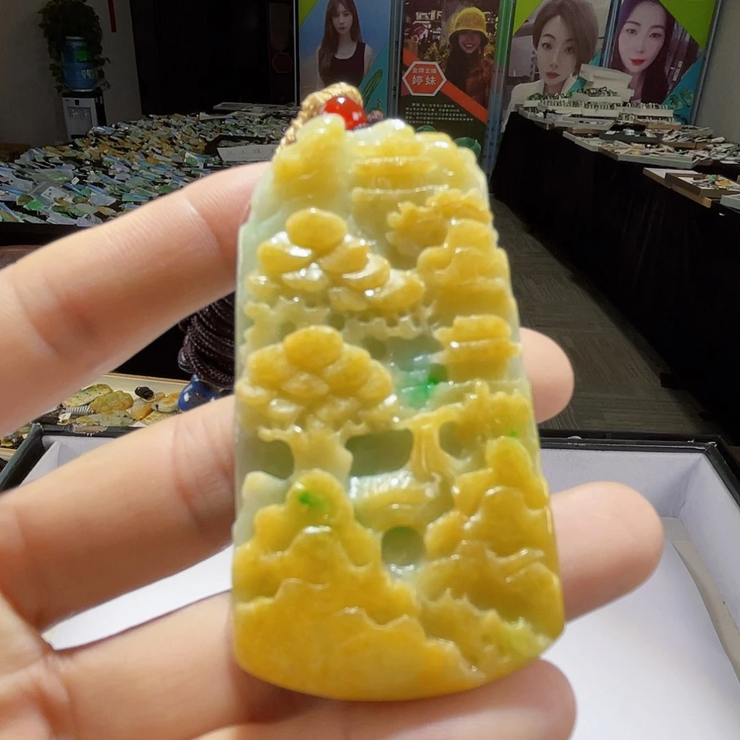 颈饰未镶嵌翡翠一