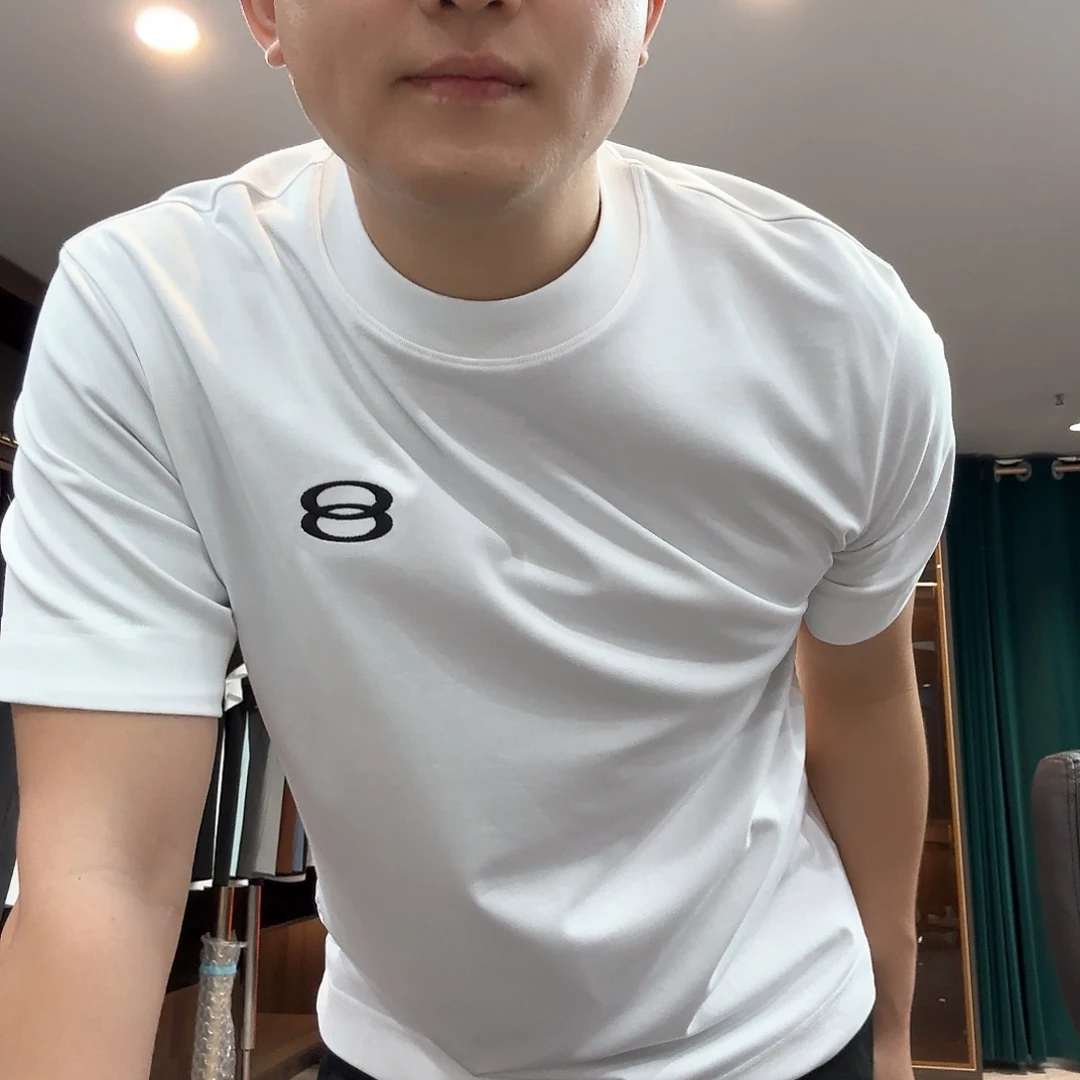 泽***?好看的衣服看看吧