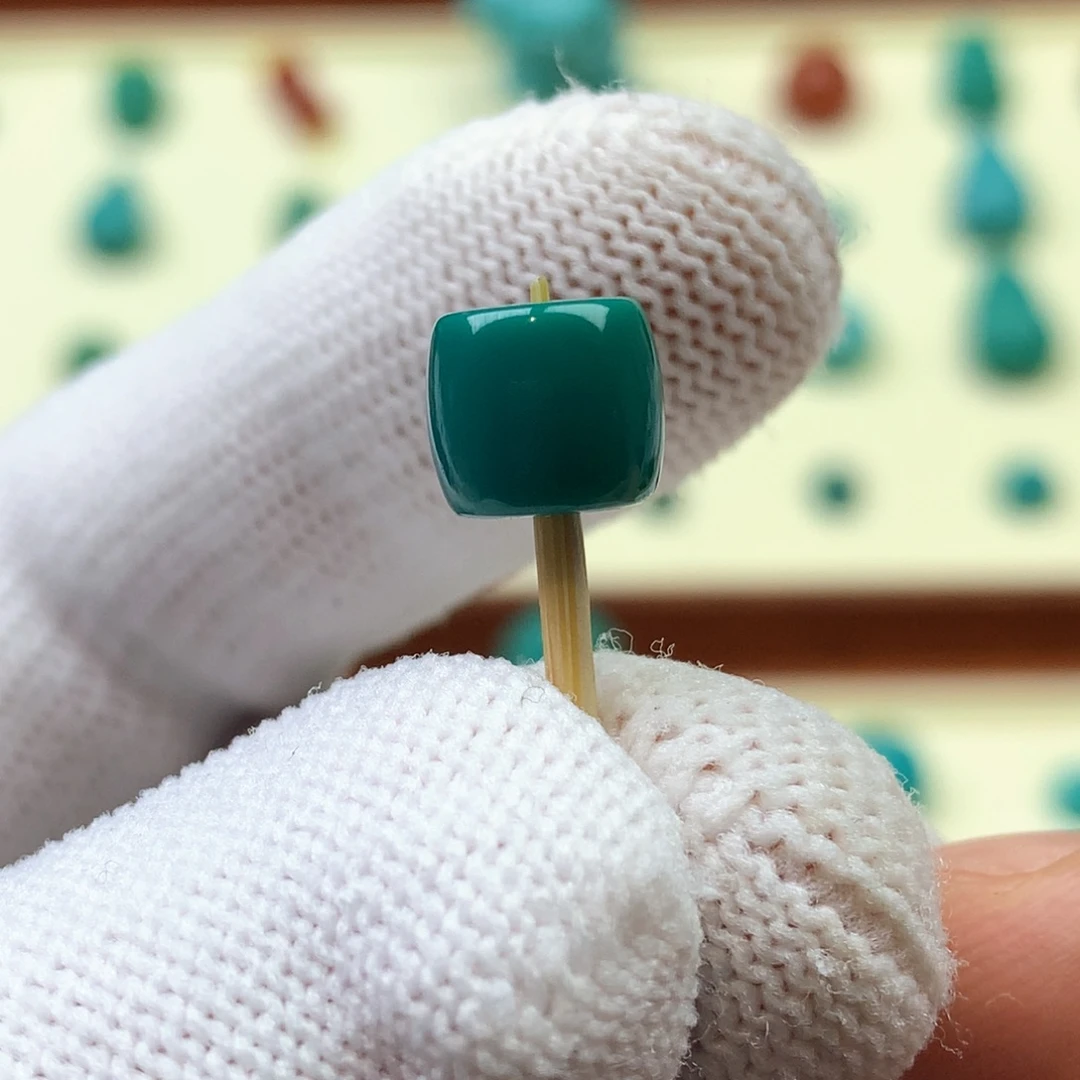 绿松石未镶嵌绿松石