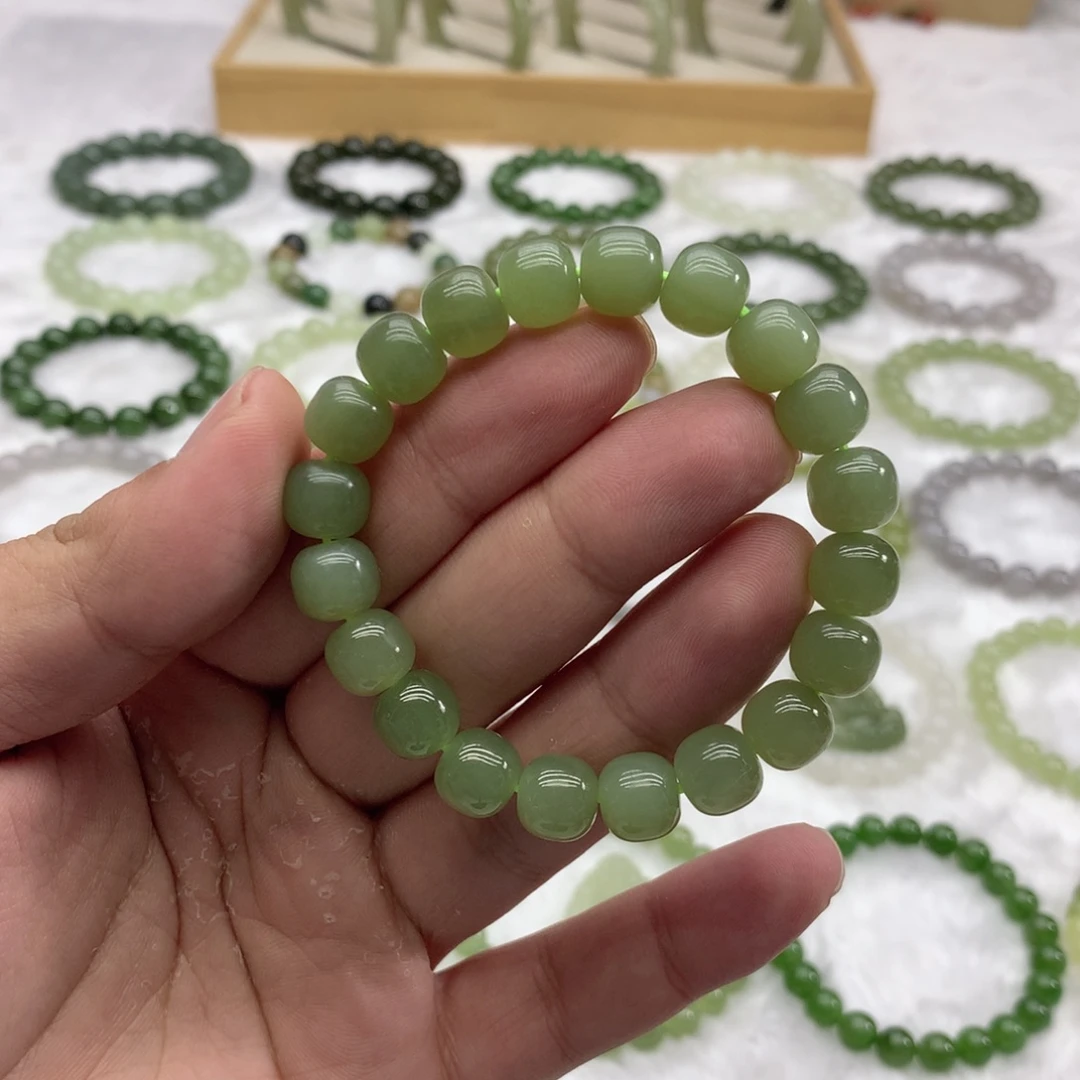 和田玉未镶嵌手串（晴绿9.8）