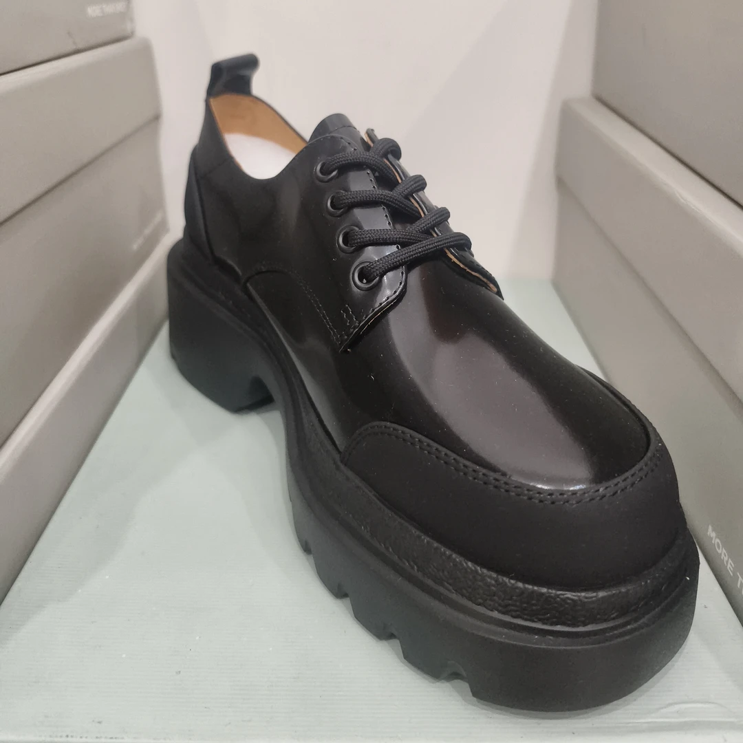 5-1R02-10鞋子 多金女装直播间