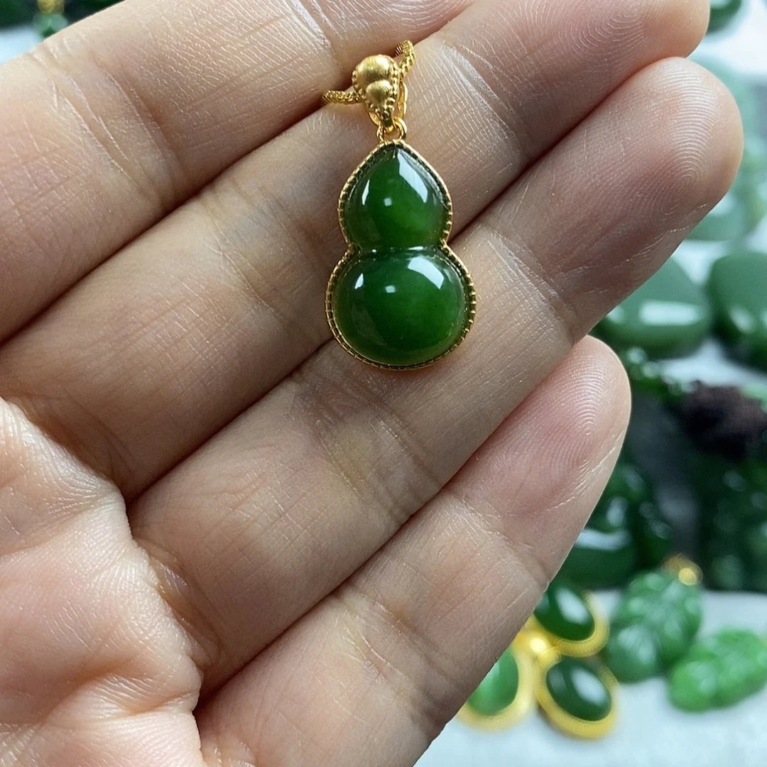 和田玉（碧玉）未镶嵌颈饰