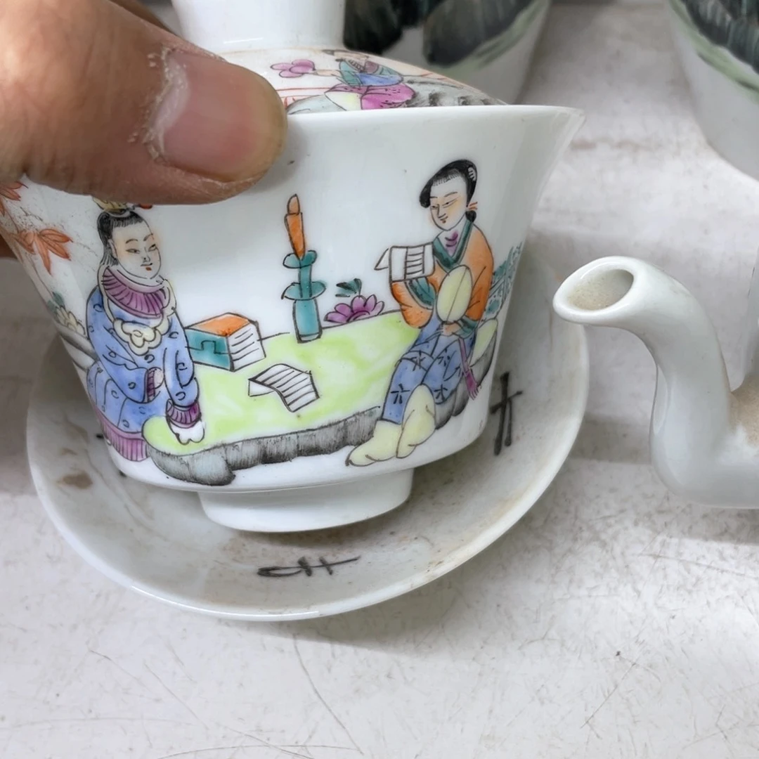 摆件手绘陶瓷作品欣赏