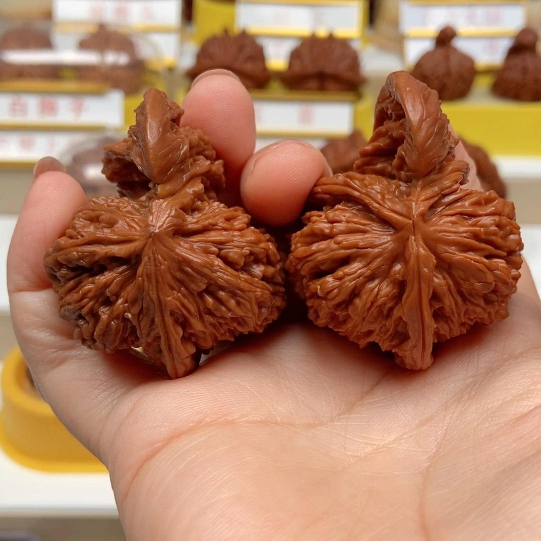 吊坠文玩核桃楼牛