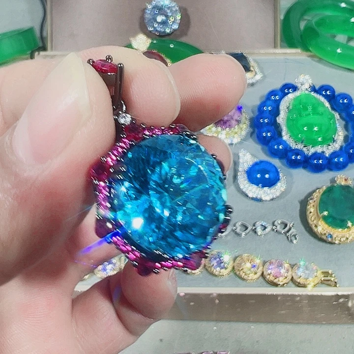 非金属红色蓝色满镶嵌