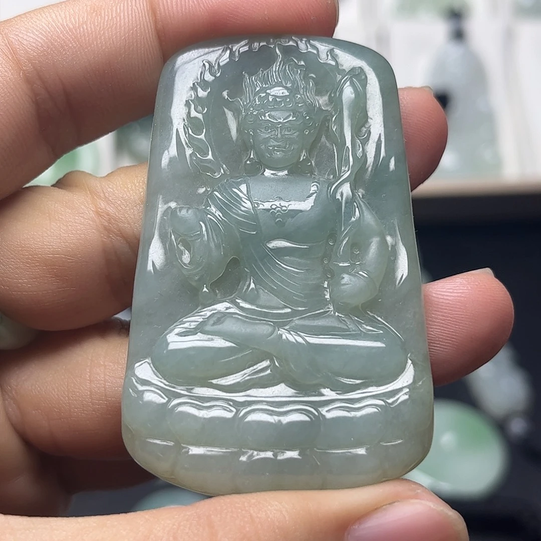翡翠未镶嵌颈饰缅甸天然翡翠