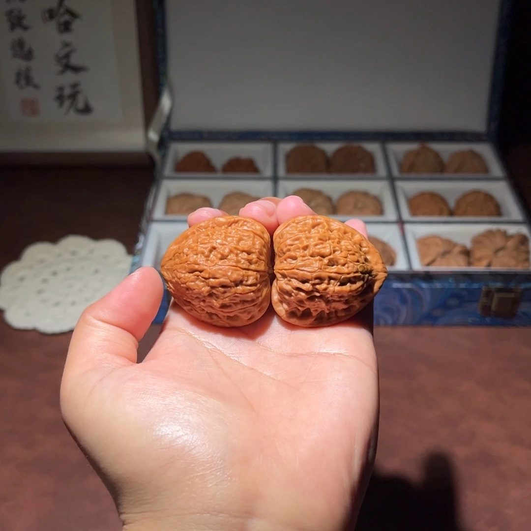 吊坠文玩核桃一抹红37