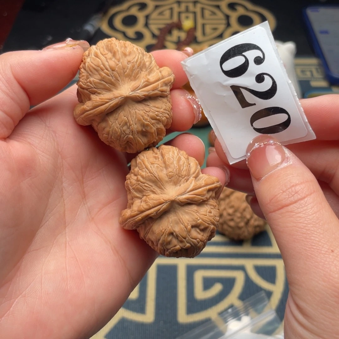 桃核把件41全品元宝620号……