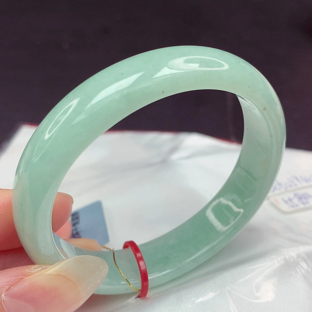 水***晶翡翠未镶嵌手镯55贵妃402