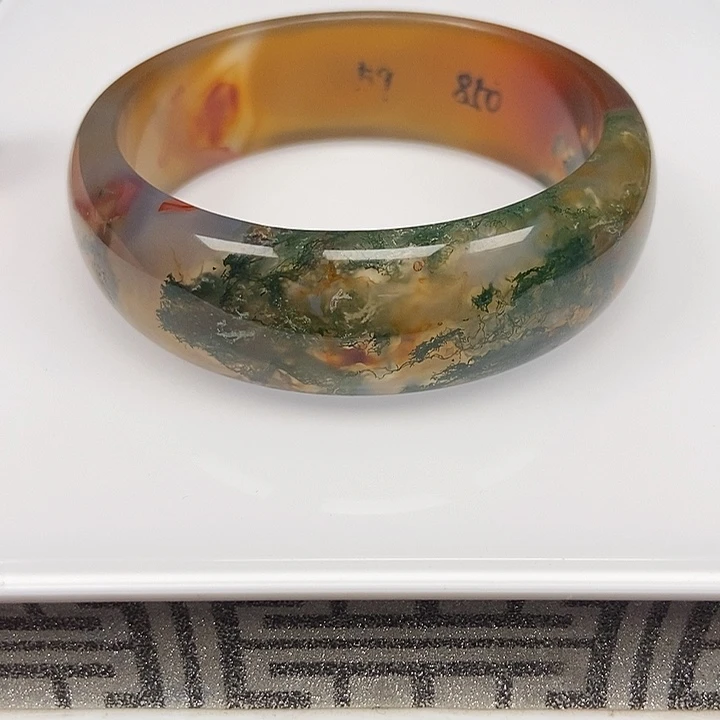 玛瑙/玉髓手镯未镶嵌星**草