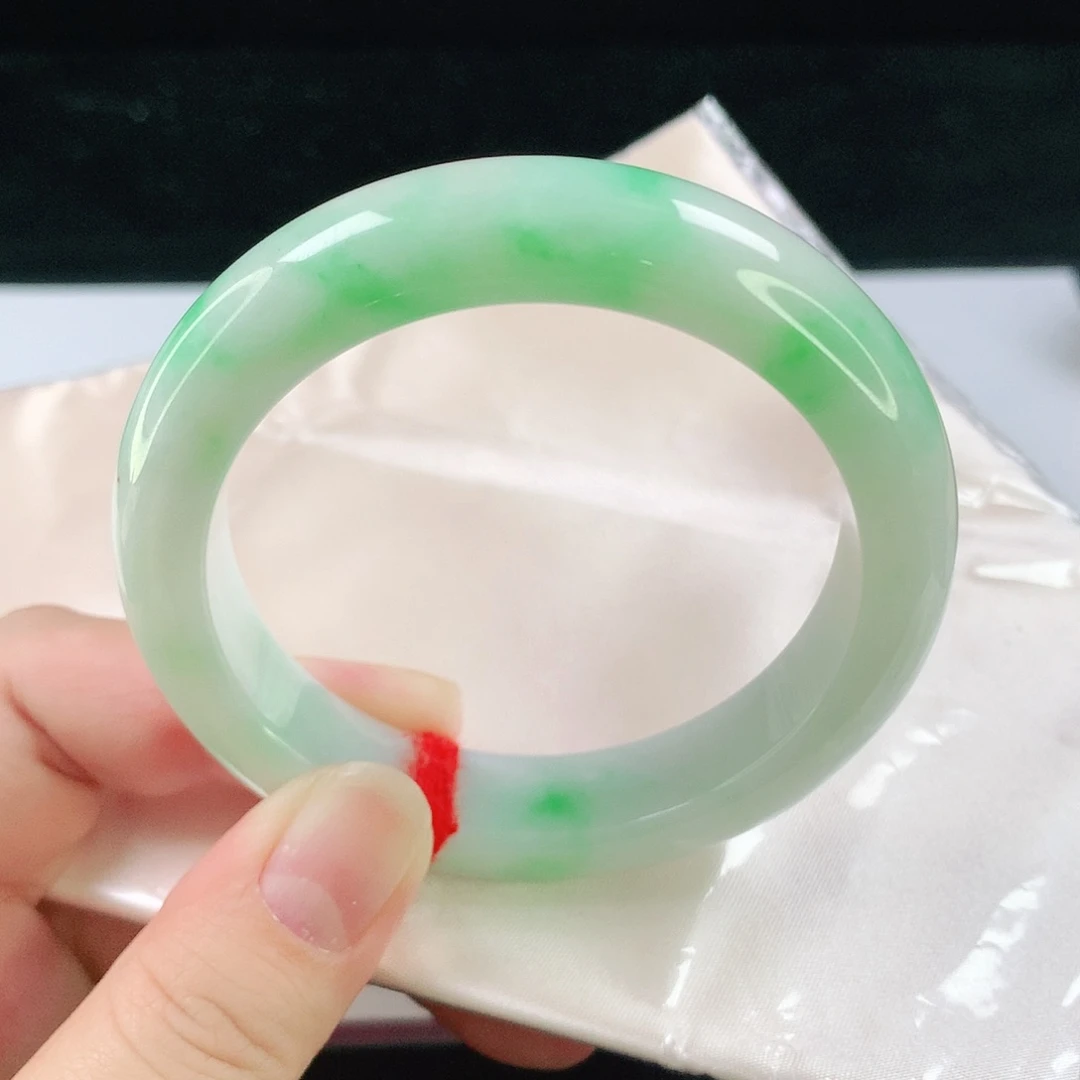 翡翠手镯未镶嵌56-57圈 5219
