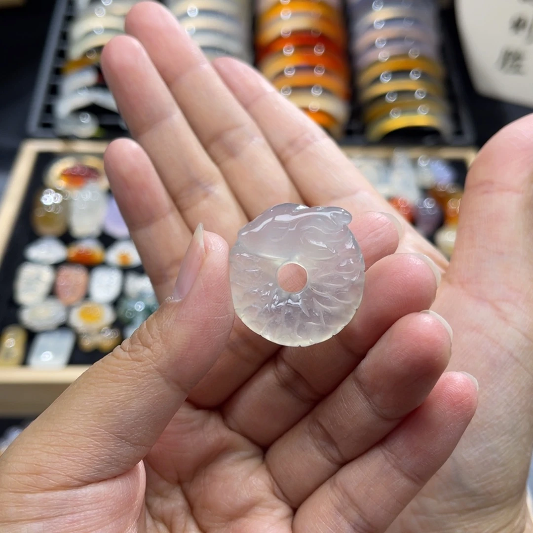 玛瑙/玉髓未镶嵌颈饰