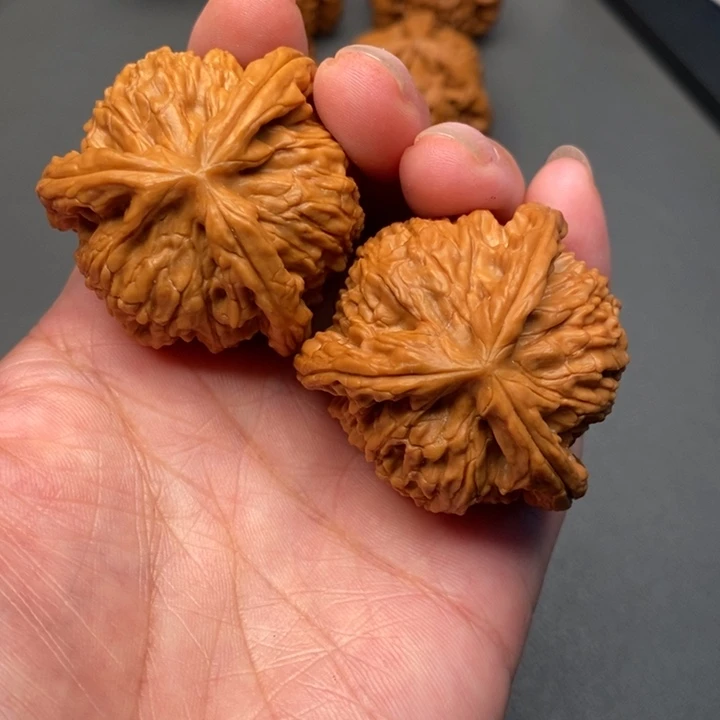 文玩核桃吊坠简*