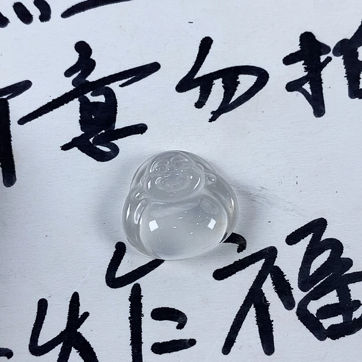 石英质玉未镶嵌颈饰