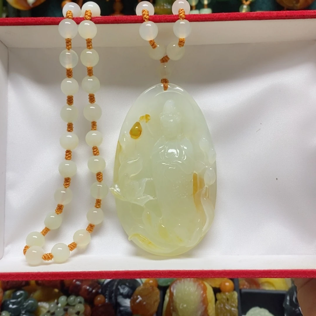 岫玉未镶嵌吊坠(赠链)星*?