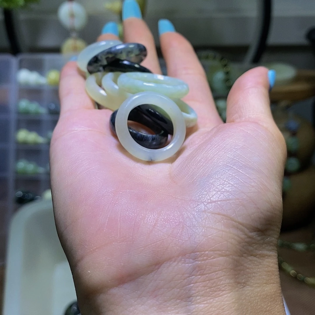 蛇纹石玉未镶嵌其他160