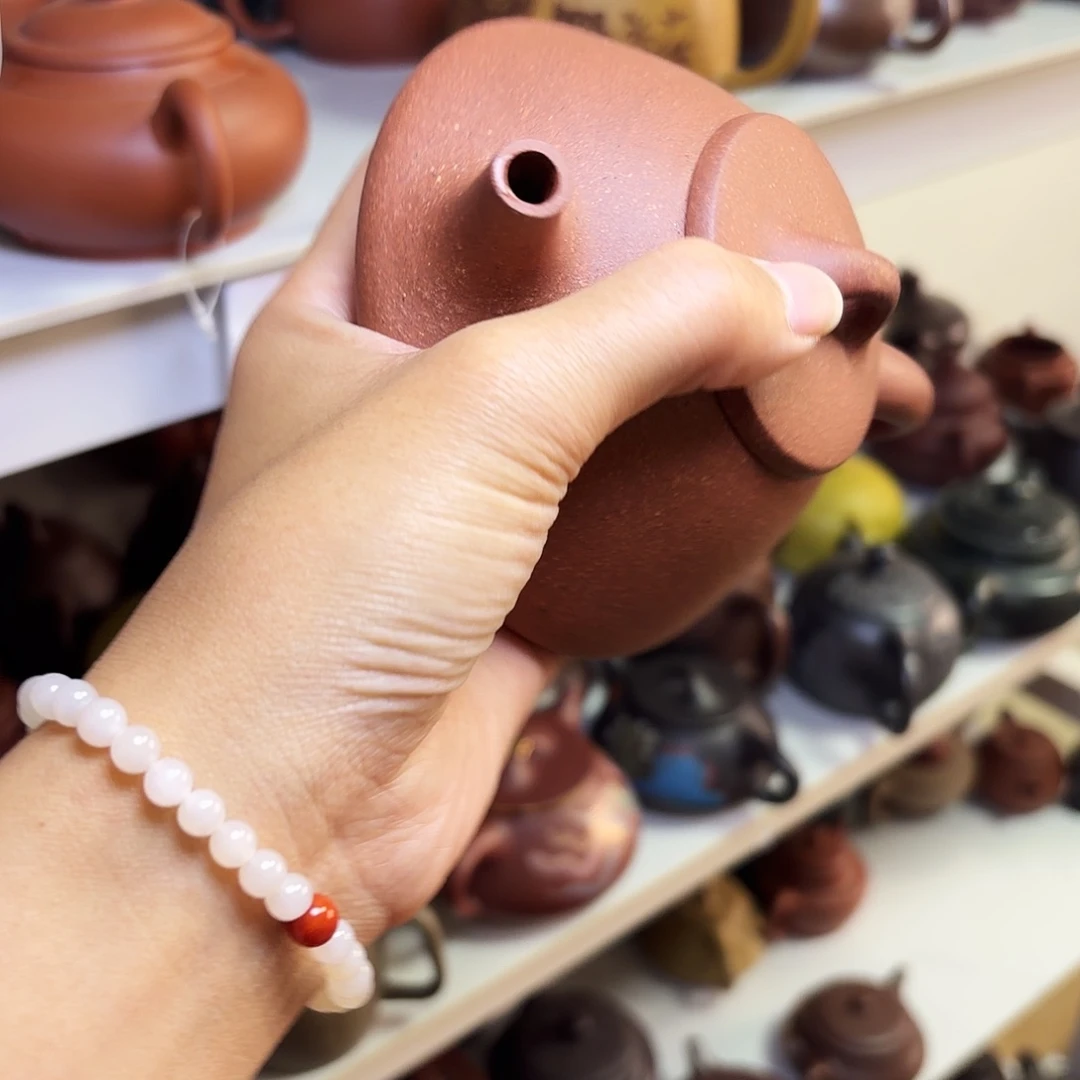 甄选宜兴本土紫砂壶