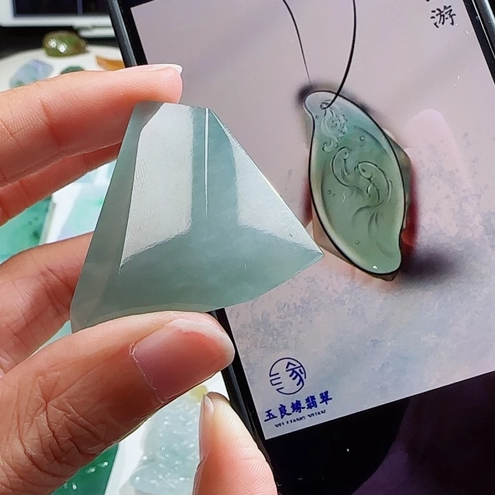 定制翡翠未镶嵌翡翠挂件