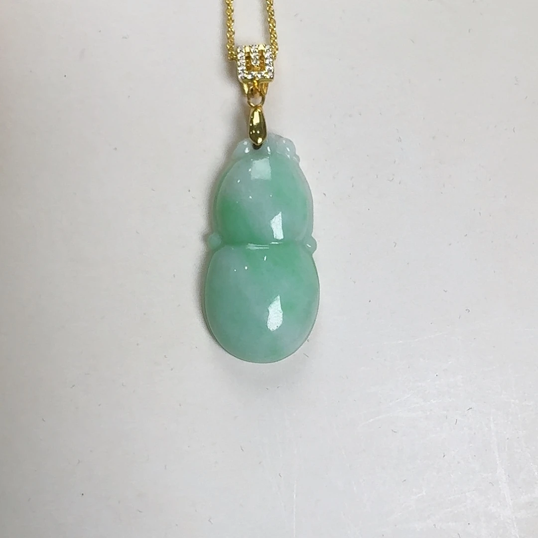 翡翠银S925镶嵌颈饰葫芦