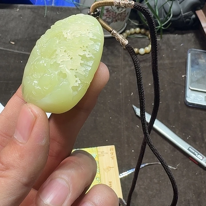 未镶嵌和田玉挂件