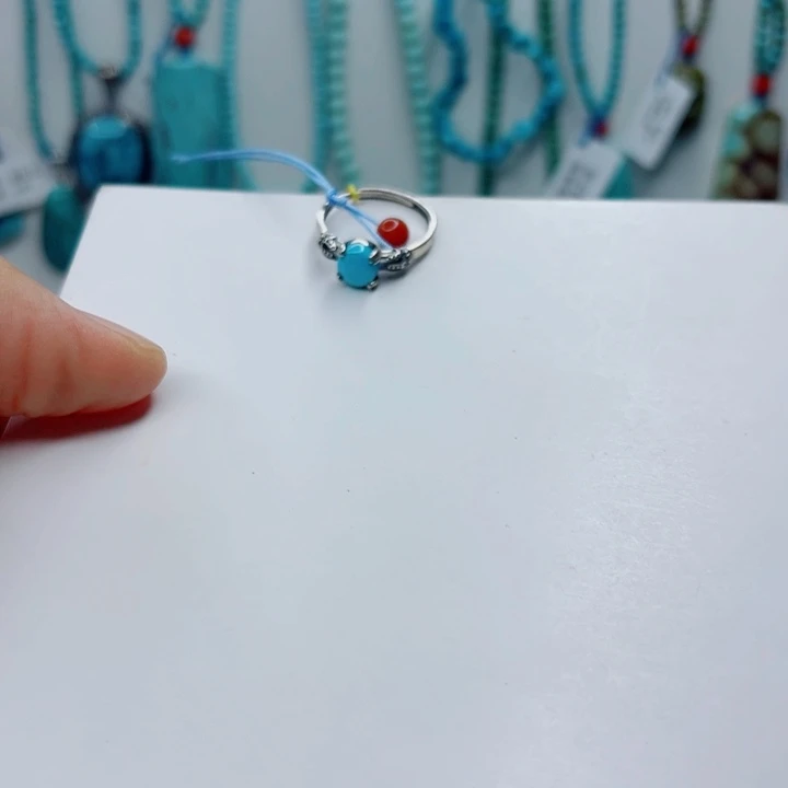 颈饰未镶嵌南红玛瑙