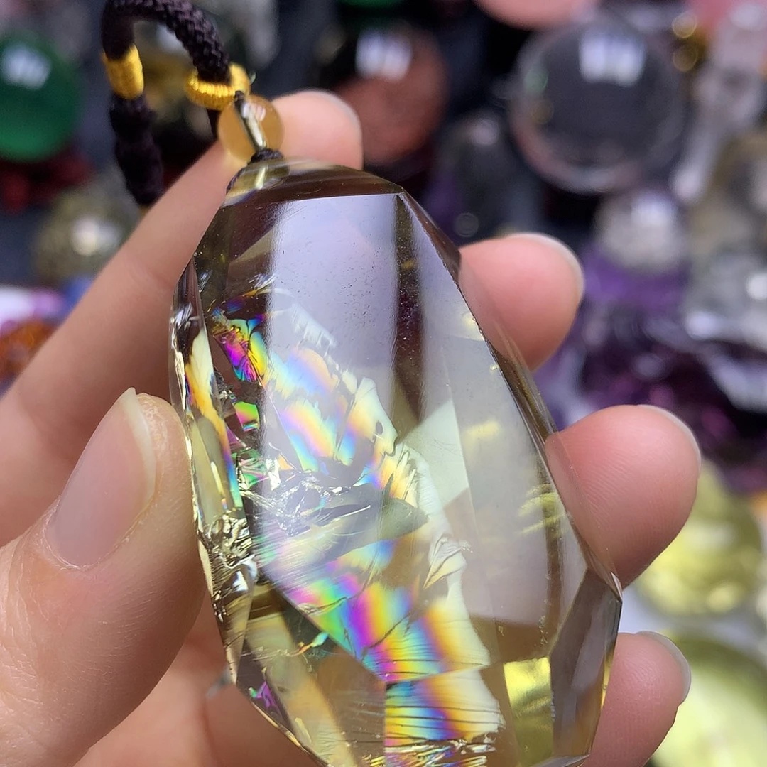 未镶嵌水晶珠宝半成品