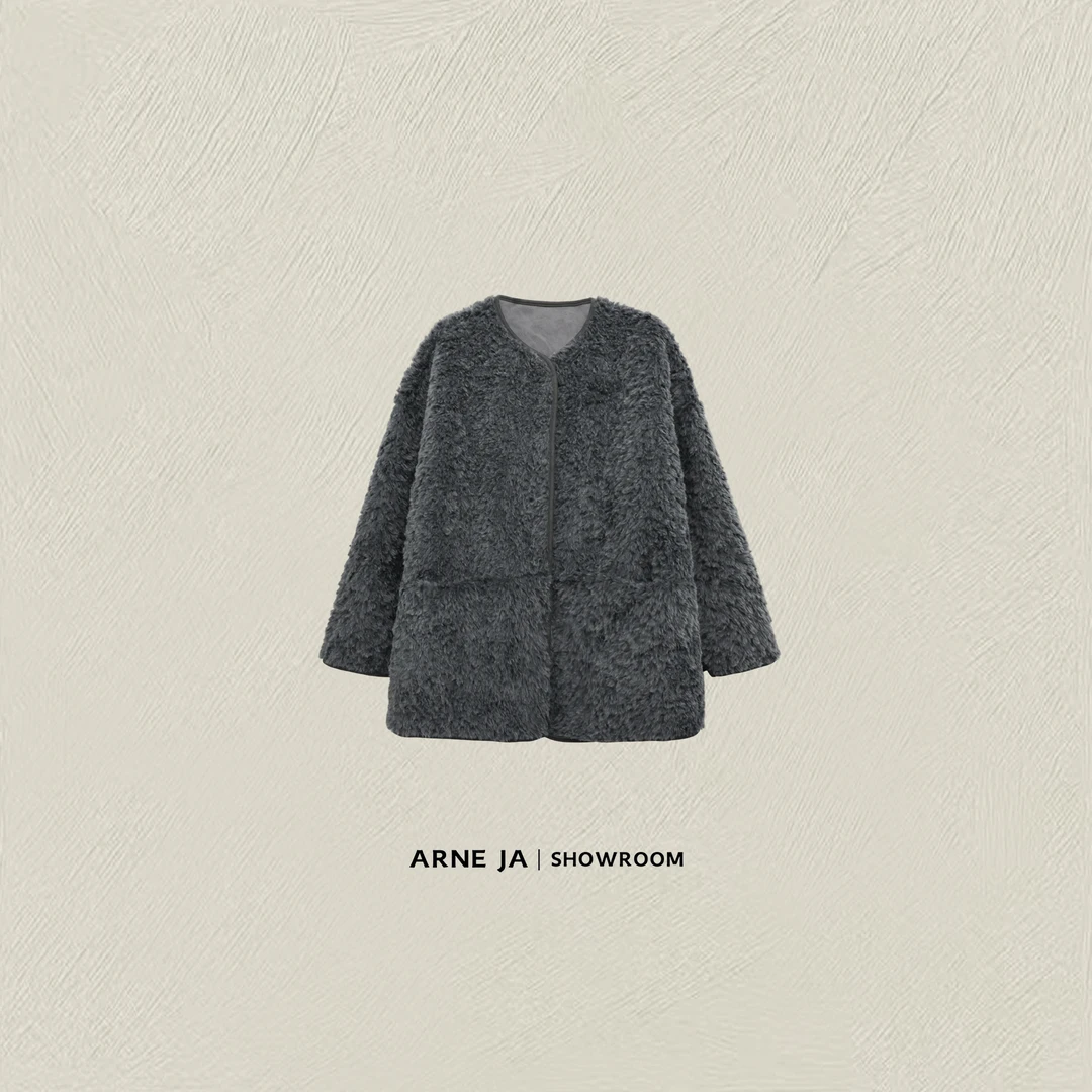 ARNE JA｜“暖冬派对”法式柔雾轻奢毛绒肌理开衫外套W10906653