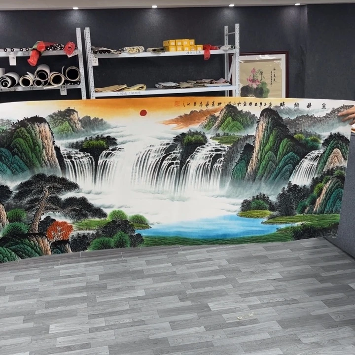 字画等多种形式的艺术作品和