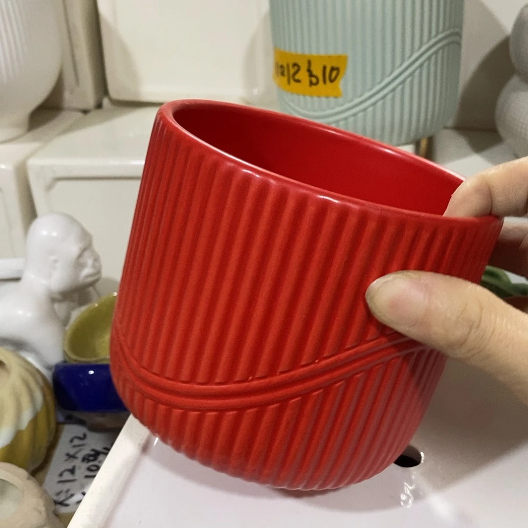 杯子陶盆有孔 瑕疵介意勿拍