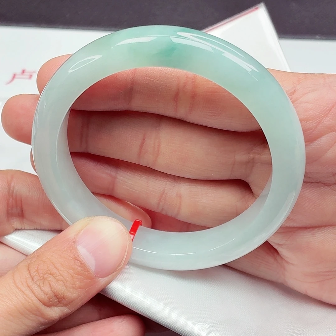 翡翠未镶嵌手镯59圈