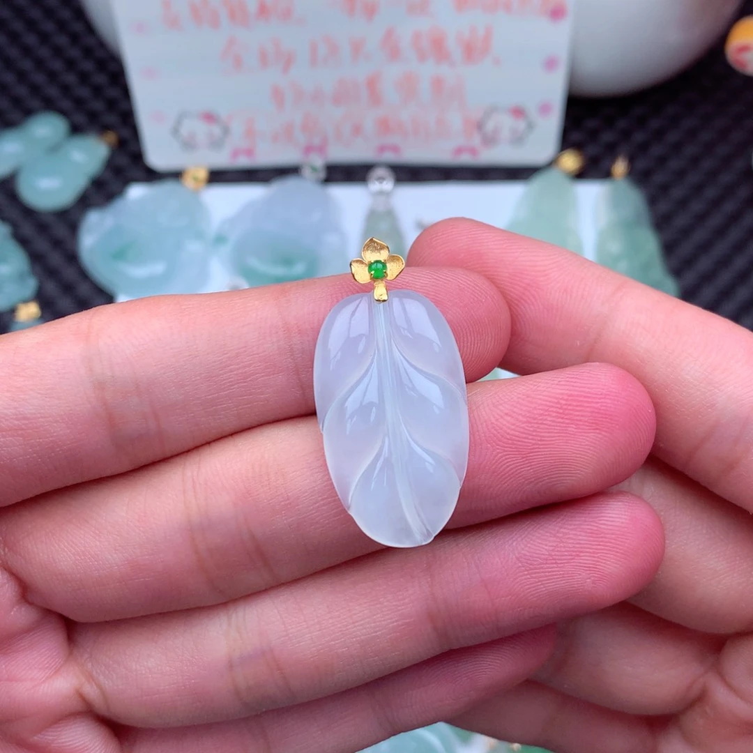 翡翠18K金镶嵌吊坠(不含链)